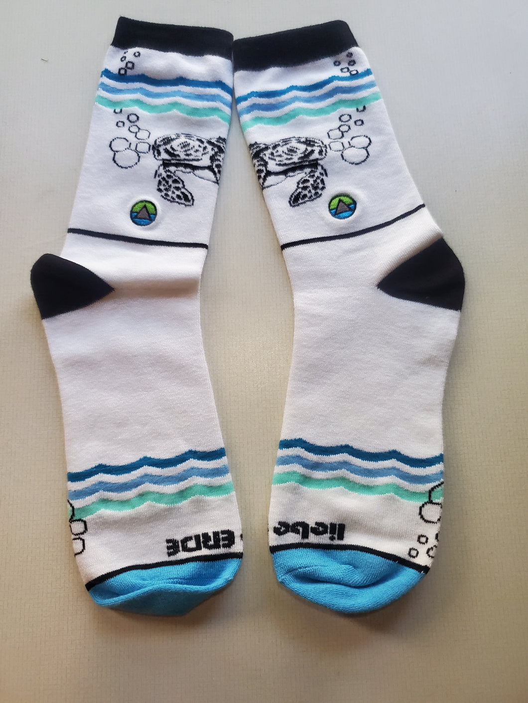 ** Promotional Item* Medium Thick - Sea Turtle *SALE PRICE* $9.99
