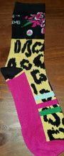 Load image into Gallery viewer, *New Inventory - Medium Thick - Leopard Socks