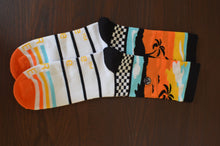 Load image into Gallery viewer, **Promotional Item* Medium Thick - Beach Socks SALE$9.99